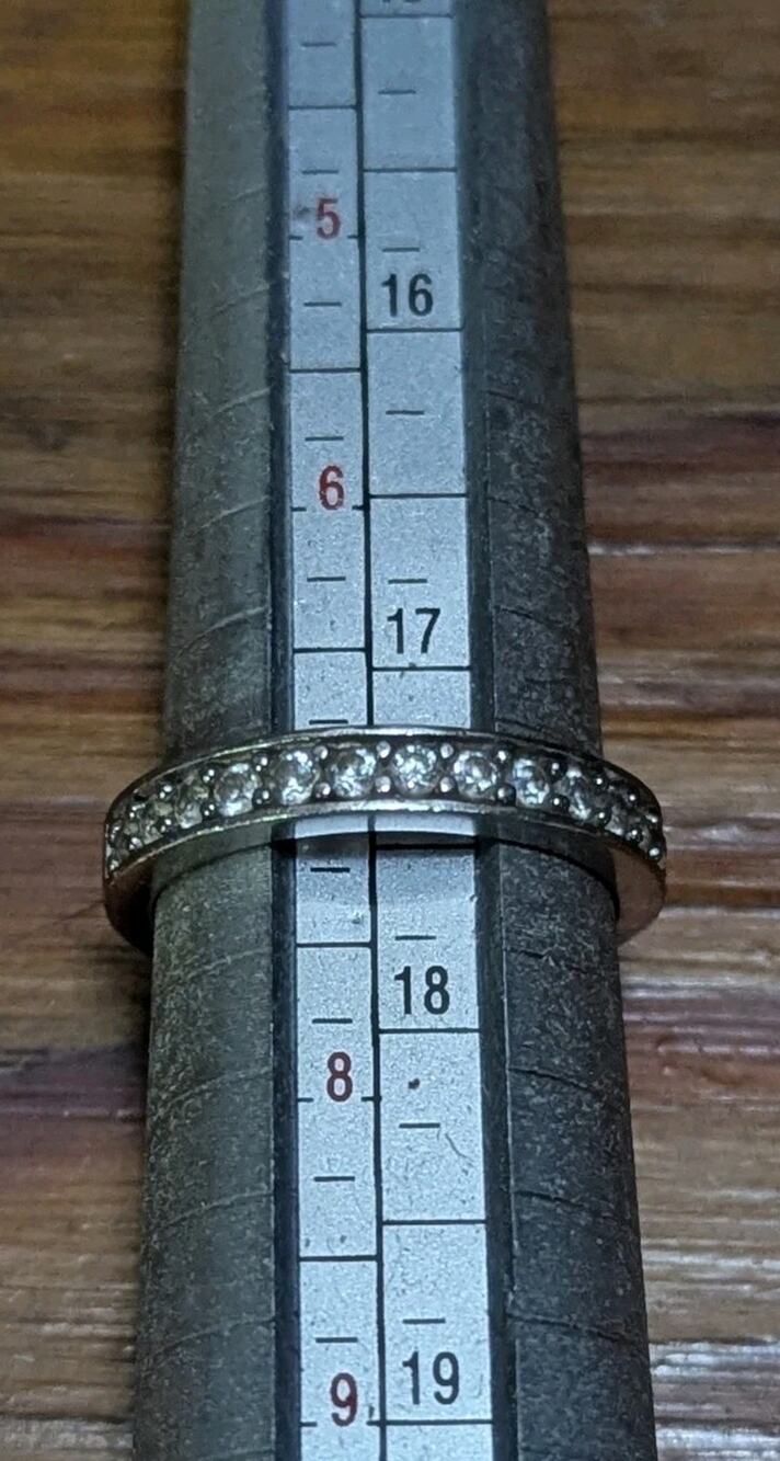 Sterling Silver 925 Stone Band Ring Size 7 BE925 Stamped Vintage Eternity